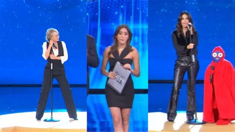 Maria De Filippi Giulia Stabile E Sabrina Ferilli Brillano Nella