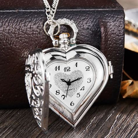 Часы наручные кварцевые в форме сердца | AliExpress
