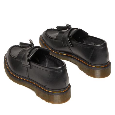 Halbschuhe Dr Martens Adrian Vegan Black Eschuhe De