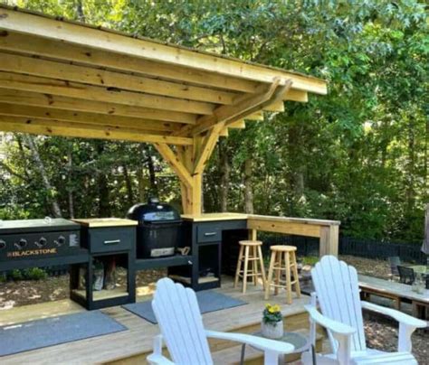 10 DIY BBQ Island Plans You Can Build Today (With Pictures) | House Grail