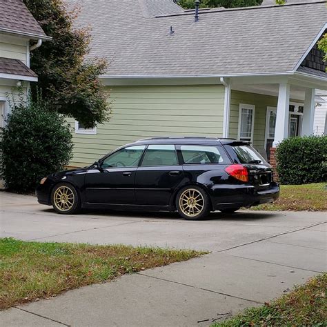 Wagon Wednesday with some new wheels : subaru