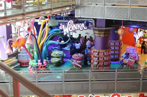 Wonka Land Picture Of Toys R Us Times Square New York City Tripadvisor