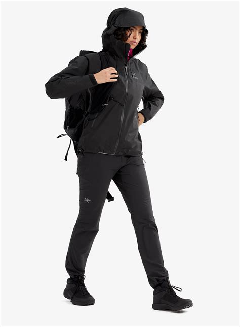 Kurtka z membraną damska Arcteryx Beta AR Jacket Stormhood black