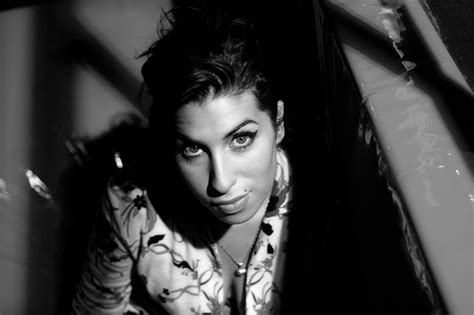 An Amy Winehouse Biopic Is Finally on the Way - ICON