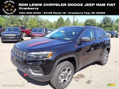 Diamond Black Crystal Pearl Jeep Compass Trailhawk X