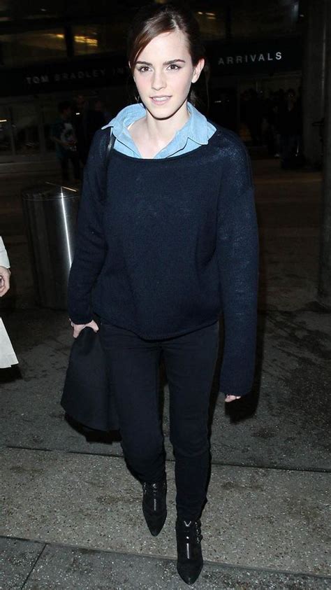 Harry Potter Star Emma Watson Dresses Down In Skinny Jeans Ahead Of