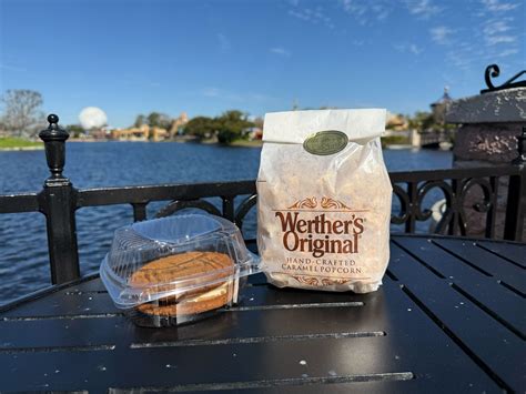 ICONIC DISNEY SNACKS: Werther's Original Gingerbread Caramel Cookie