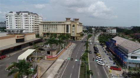 Jalur Pedestrian Batam Center Jadi Tempat Tongkrongan Yang