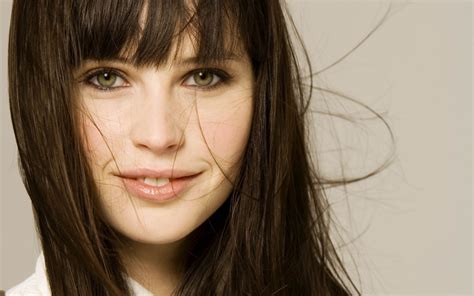 Smiling Straight Hair Brunette Women Long Hair Felicity Jones