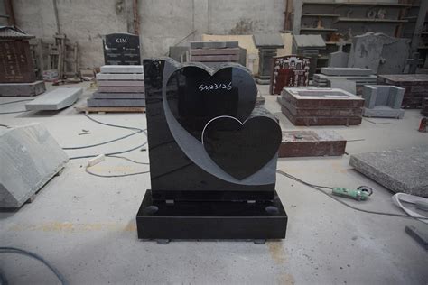 Wholesale Black Granite Stone Heart Shape Cemetery Headstone Memorial