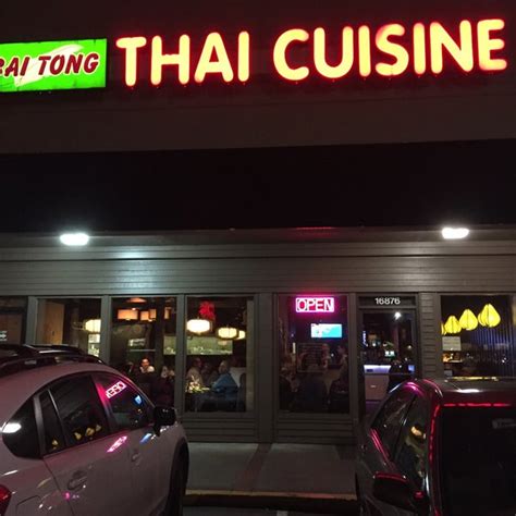 Bai Tong Thai Restaurant - Tukwila'da Tayland Restoranı'da fotoğraflar