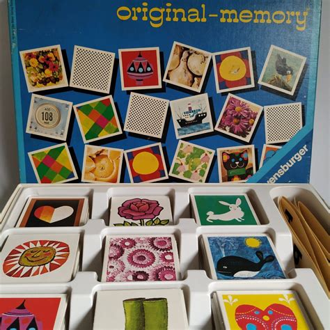 Vintage Original Memory Ravensburger 1974 Queens Vintage