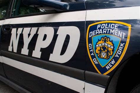 2 Ex Nypd Detectives Admitted To Having Sex With A Teen After Arresting