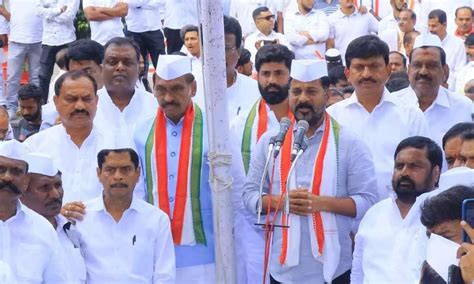 Revanth Reddy Targets KCR And Modi On Independence Day