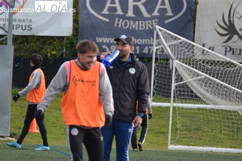 Jaime Regalado Se Despide Del Vestuario Del Salamanca UDS Y Souley No