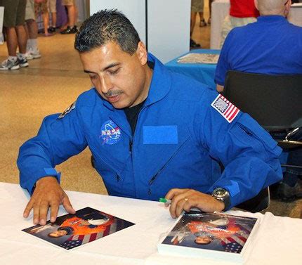 Astronaut Jose Hernandez To Visit SAMM Expo - Teens Run Modesto