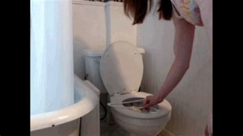Pee Into The Hanger Hole WMV Hot Redhead Squirting Milf Clips4sale