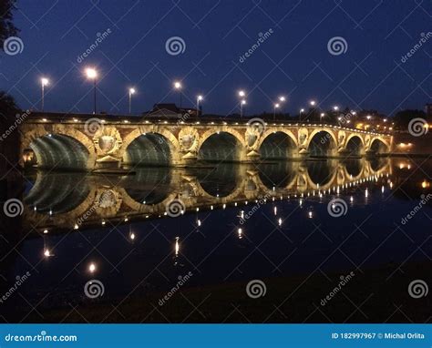 Toulouse Bridge At Night Lighted Stock Image Image Of Sunset