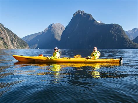 Milford Sound Kayak Sea Kayaking On Milford Sound Craig Hannah Flickr