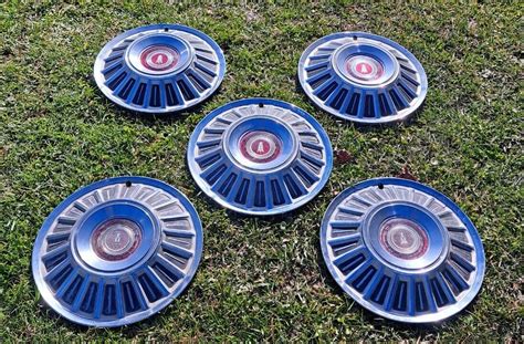 Set Of 5 1967 1972 Ford Galaxie Ltd F100 Pickup Truck Hubcaps Wheel