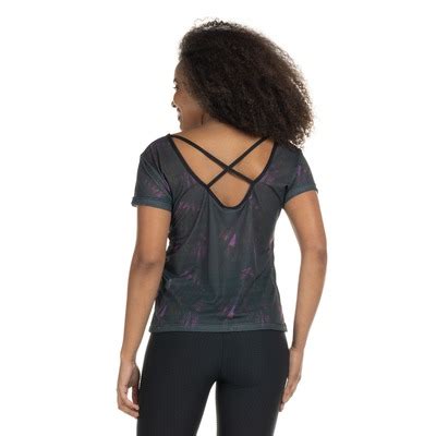 Camiseta Oxer Manga Curta Decote Costas Gola Texturizada Feminina