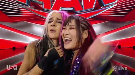 Wwe Raw Dakota Kai And Iyo Sky Vs Alexa Bliss And Asuka 082222 Youtube