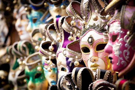 IL CARNEVALE E IL SUO SIGNIFICATO PSICOLOGICO - psicologinews.it