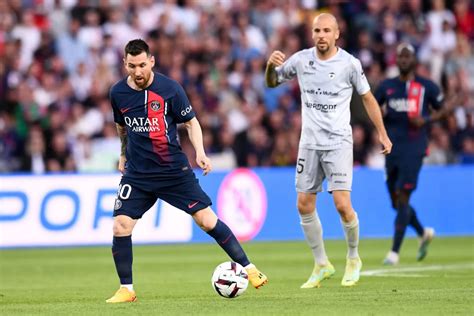 Cest Exceptionnel Que Messi Ait Pu Jouer Paris Ligue J