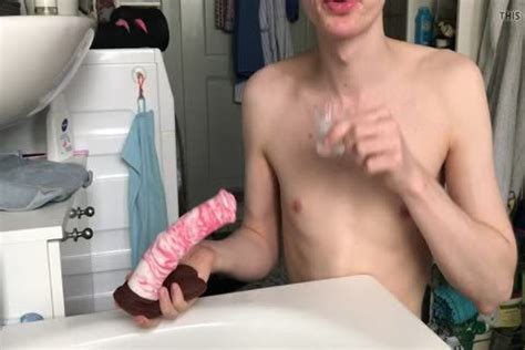 Spit Gay Porn Videos At Boy Tube