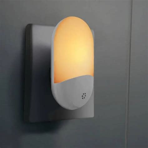 LED Motion Sensor Night Light Emotionlite US EU UK Plug in Motion Activated Night Light Lamp for ...