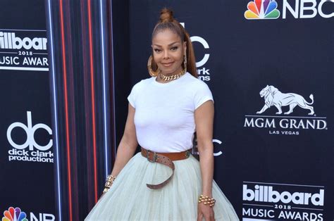 Janet Jackson Receives Icon Award At Bmi R B Hip Hop Awards Upi