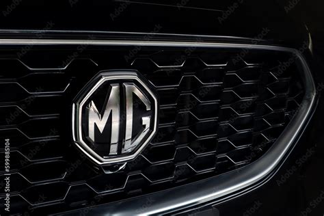 Nice Mg Zs Luxury Black And Chromium Grille With Mg Logo Of Black Mg Zs