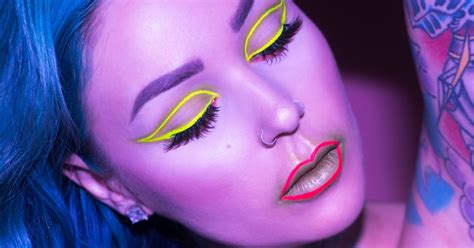 The Neon Eyeliner Trend Is Taking Over Instagram And Its Not As