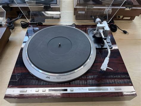 JVC QL Y5F Turntable Innovative Audio