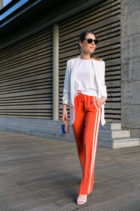 Orange And White Track Pants And Blazer Véjà Du Modeblog Aus