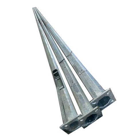 Single Arm Silver Mild Steel High Mast Lighting Pole For Highways At