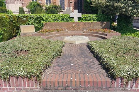 Waar Ligt Oorlogsmonument Wardt Xanten Tracesofwar Nl