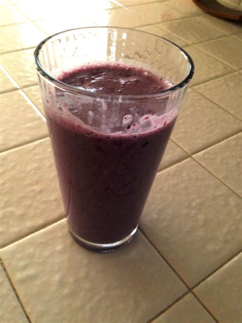 Healthy Fruit Smoothie | eatnapplay