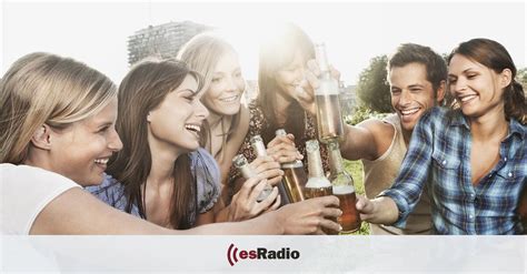 Dos apellidos vascos Ir al bar con amigos te hace más feliz esRadio