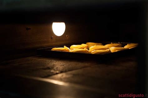 Zeppole Di San Giuseppe Al Forno O Fritte Le Ricette A Confronto