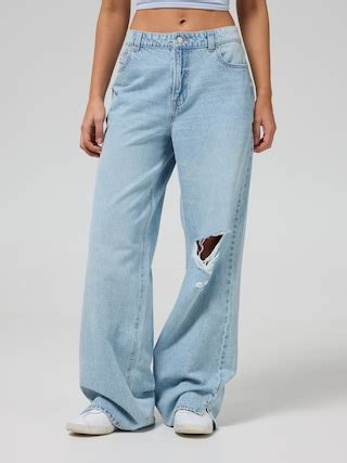 Womens Jeans - Ripped Jeans, Mom Jeans & More | Jay Jays