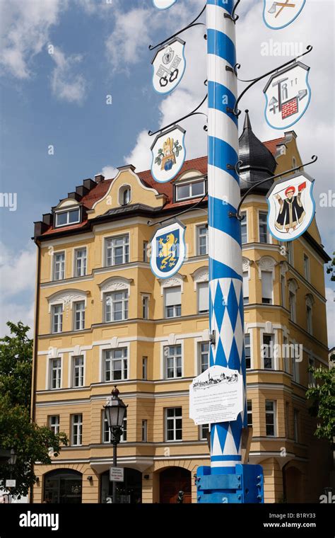 Maibaum Wiener Platz M Nchen Haidhausen Bayern Deutschland Europa