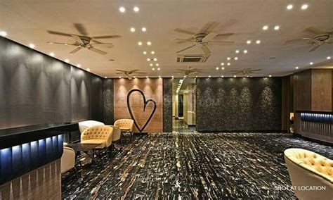 1480 Sqft 3 BHK Flat For Sale In Rustomjee Paramount Santacruz West