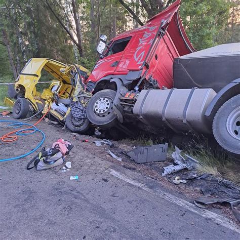 Koszmarny Wypadek Wpod Rzeczenic Nie Yj Dwie Osoby Super Express