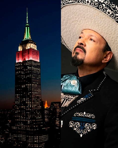 Pepe Aguilar Ilumina el Empire State con los Colores de México en