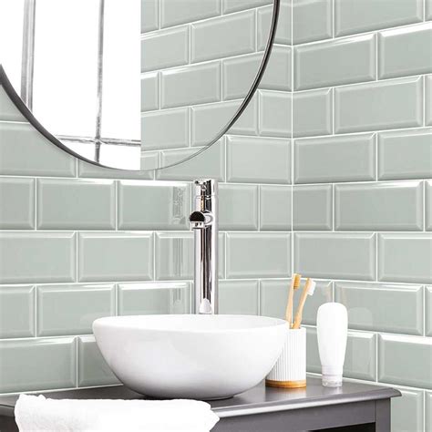 Green Wall Tiles for Bathrooms and Kitchens