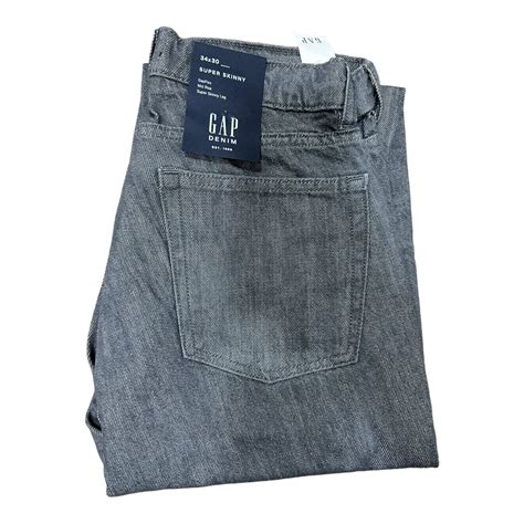 Gap Regular Fit Jeans – aceapparel.pk