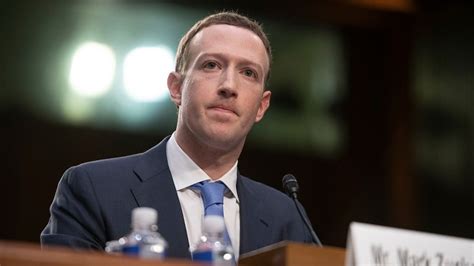 Mark Zuckerberg Despide A Mil Empleados De Meta La Matriz De Facebook