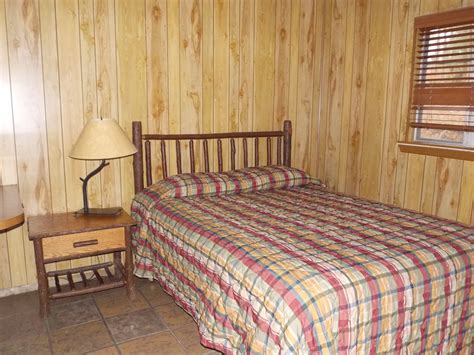 State Park 4 Person Cabin - Beavers Bend Cabin Country