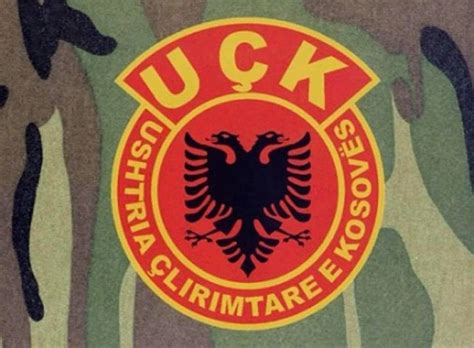 Ushtria Çlirimtare e... - Ushtria Çlirimtare e Kosovës - UÇK